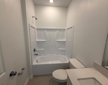 3216 Alpine Way - Photo Thumbnail 37