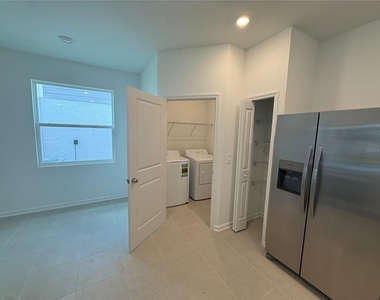 3216 Alpine Way - Photo Thumbnail 9