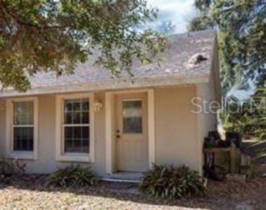 1413 Broken Oak Drive - Photo Thumbnail 14