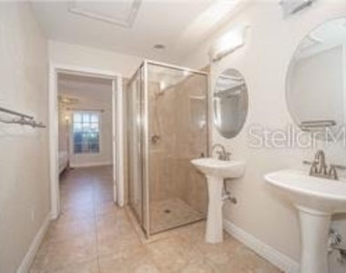 1413 Broken Oak Drive - Photo Thumbnail 4