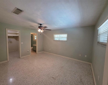 25601 Laylaine Drive - Photo Thumbnail 16
