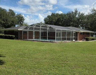 25601 Laylaine Drive - Photo Thumbnail 4
