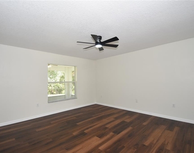33 Prattwood Lane - Photo Thumbnail 16
