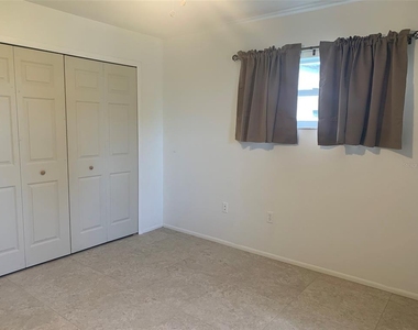 640 Harvey Street - Photo Thumbnail 10