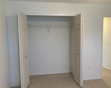 640 Harvey Street - Photo Thumbnail 8