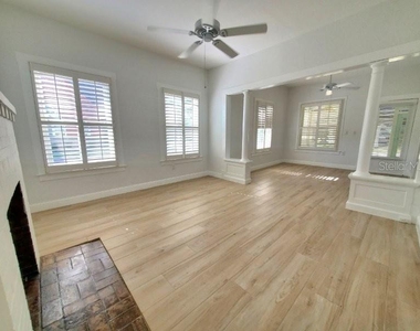461 W Marion Avenue - Photo Thumbnail 3
