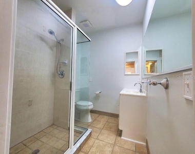 461 W Marion Avenue - Photo Thumbnail 14