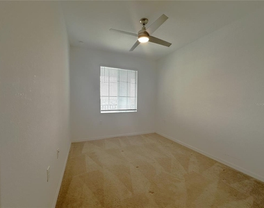 14051 Heritage Landing Boulevard - Photo Thumbnail 16