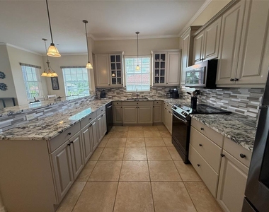 1344 Mediterranean Drive - Photo Thumbnail 11