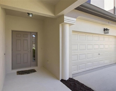 3781 Costa Maya Way - Photo Thumbnail 5