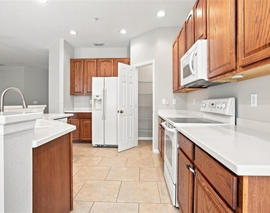 3781 Costa Maya Way - Photo Thumbnail 17