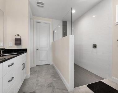 13305 Longville Avenue - Photo Thumbnail 18