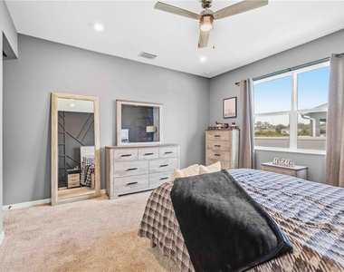 4608 Birdsong Drive - Photo Thumbnail 15
