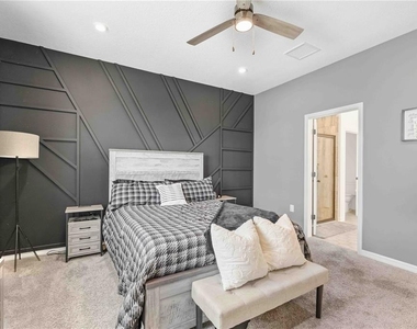 4608 Birdsong Drive - Photo Thumbnail 14