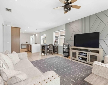 4608 Birdsong Drive - Photo Thumbnail 7
