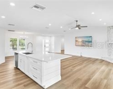 206 73rd Street Nw - Photo Thumbnail 4