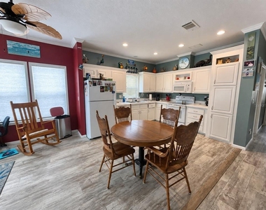 6519 Oregon Street - Photo Thumbnail 3