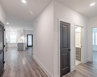 1420 Lakefront Drive - Photo Thumbnail 1