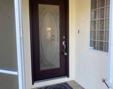 118 Byron Court - Photo Thumbnail 14