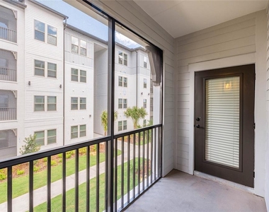 1420 Lakefront Drive - Photo Thumbnail 19