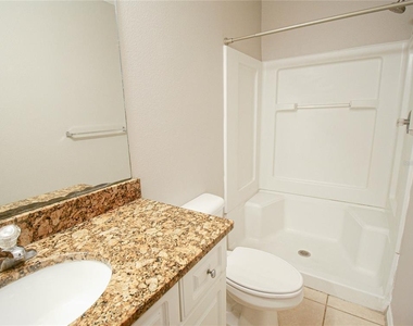 5454 Kensington Street - Photo Thumbnail 10