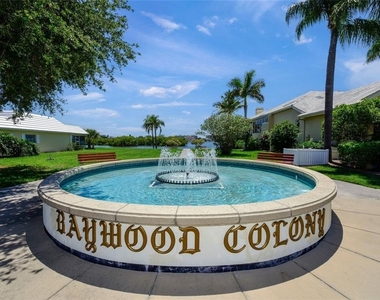 5823 Tidewood Avenue - Photo Thumbnail 2