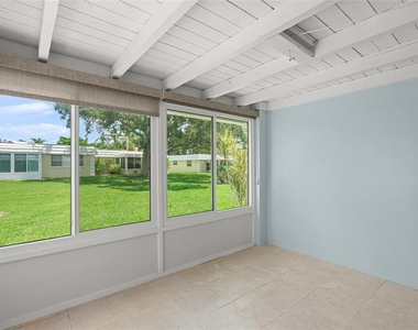 5823 Tidewood Avenue - Photo Thumbnail 26