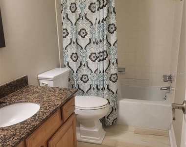 3360 S Osprey Avenue - Photo Thumbnail 13