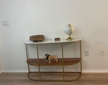 2229 Montclair Drive - Photo Thumbnail 8
