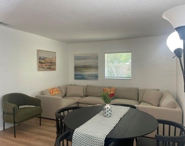 2229 Montclair Drive - Photo Thumbnail 4