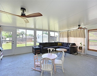5812 2nd Avenue Drive Nw - Photo Thumbnail 9