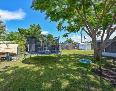 5812 2nd Avenue Drive Nw - Photo Thumbnail 22