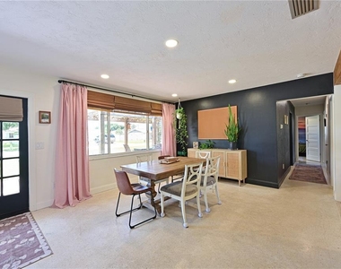 5812 2nd Avenue Drive Nw - Photo Thumbnail 3
