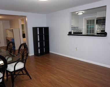 1250 46th Street - Photo Thumbnail 11