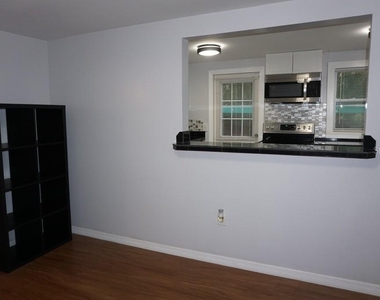 1250 46th Street - Photo Thumbnail 7