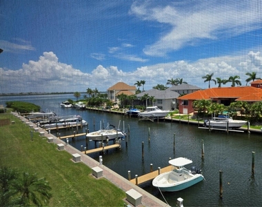 3905 Mariners Walk - Photo Thumbnail 7