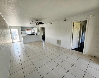 25050 Sandhill Boulevard - Photo Thumbnail 7