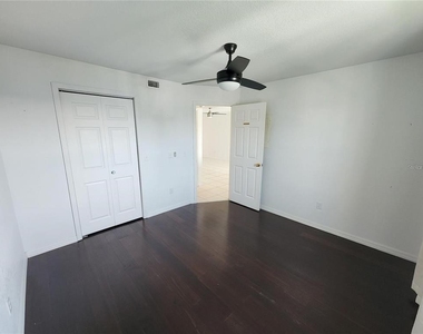 25050 Sandhill Boulevard - Photo Thumbnail 2