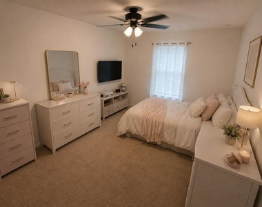 6257 Fish Eagle Court - Photo Thumbnail 9