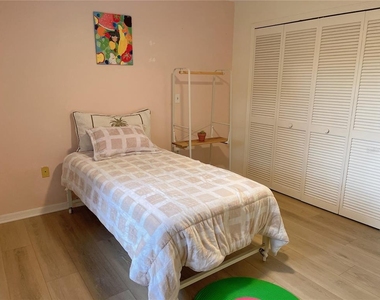 4489 Oak View Drive - Photo Thumbnail 41