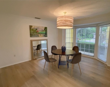 4489 Oak View Drive - Photo Thumbnail 10