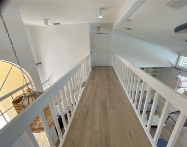 4489 Oak View Drive - Photo Thumbnail 39