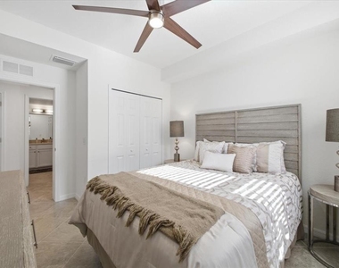 10792 Tarflower Drive - Photo Thumbnail 21