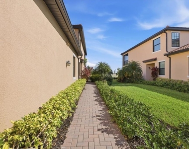 10792 Tarflower Drive - Photo Thumbnail 1