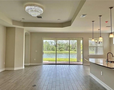 1273 Remington Trace Drive - Photo Thumbnail 4