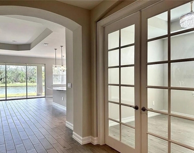 1273 Remington Trace Drive - Photo Thumbnail 11
