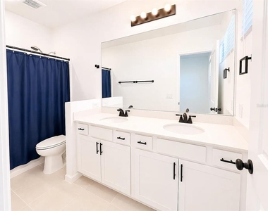 6312 Silverstar Drive - Photo Thumbnail 14