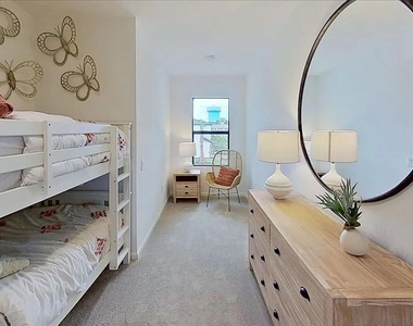 6312 Silverstar Drive - Photo Thumbnail 17