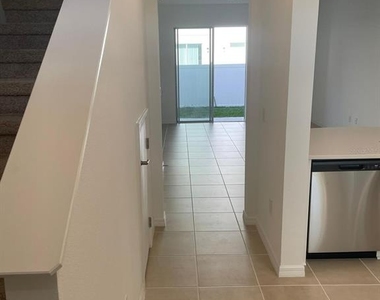 6330 Fairmont Lane - Photo Thumbnail 31