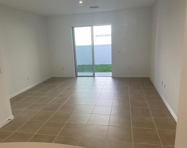 6330 Fairmont Lane - Photo Thumbnail 8